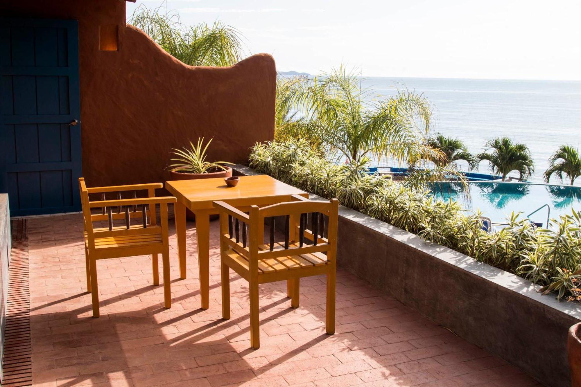 Cala Margarita Hotel Paraguachi Exterior photo